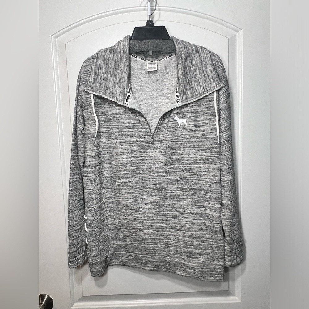PINK Victoria’s Secret Sweatshirt